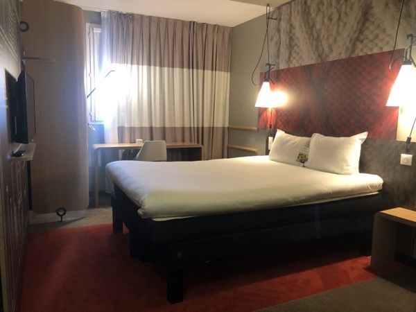 IMG_1999.jpg IMG 1999