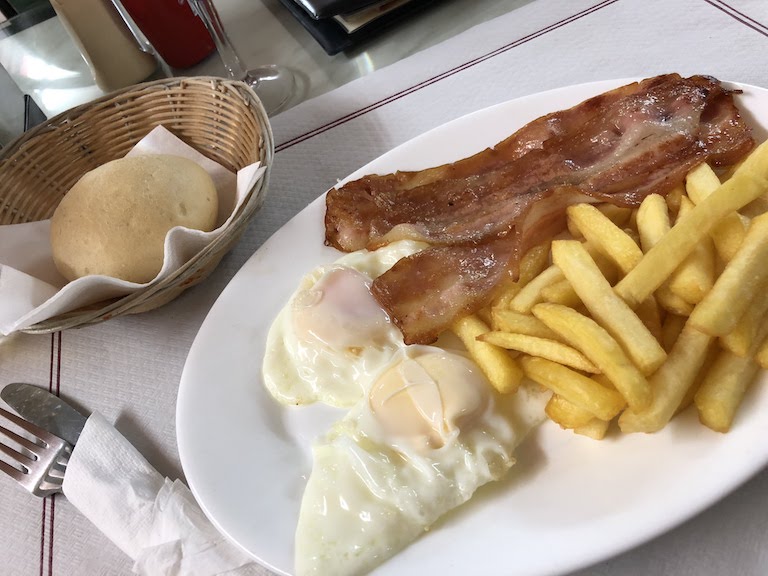 グラナダのカフェ