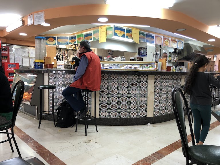 グラナダのカフェ