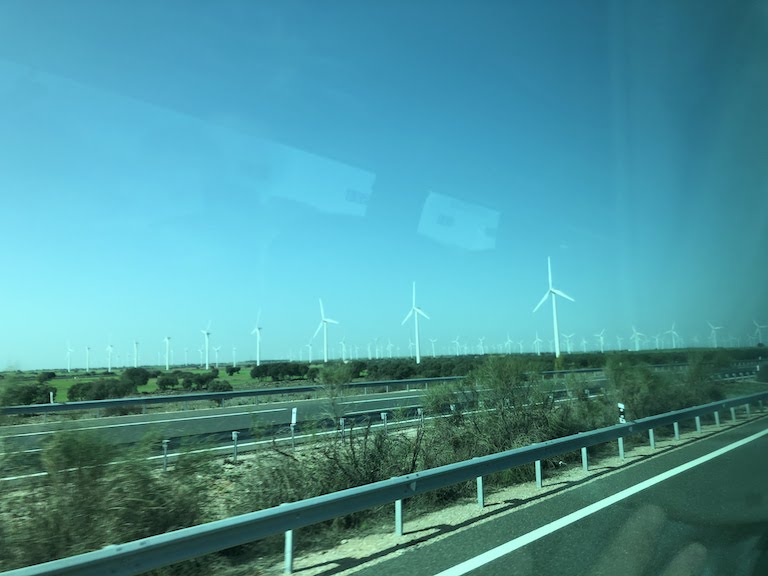 バレンシアーマドリード間のバスからの風景