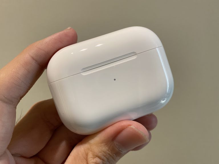 AirPods Proケース