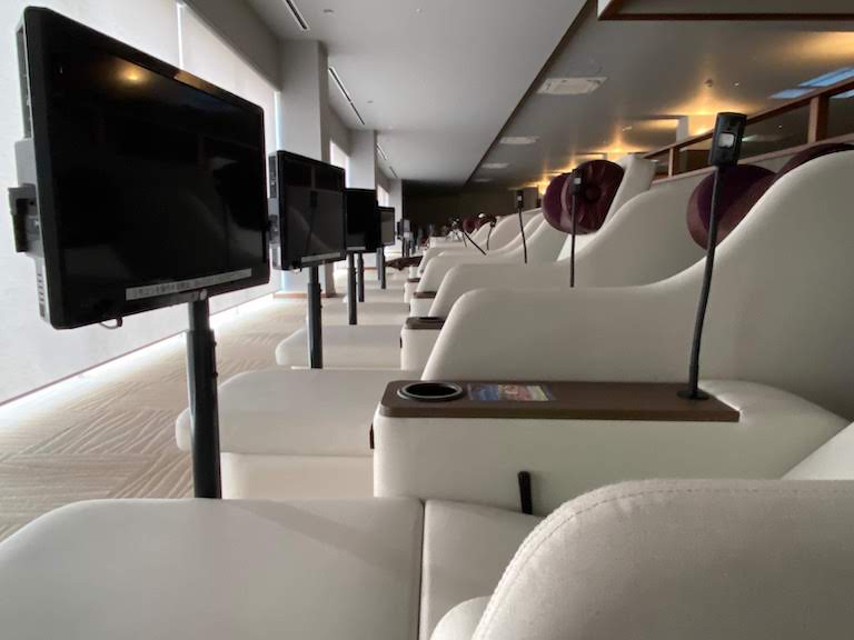 スパ水春松井山手リクライナールーム