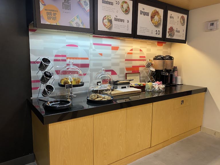 アロフトマイアミ ロビー