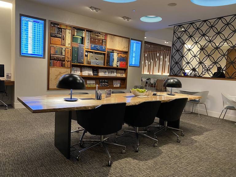 IAHセンチュリオンラウンジ