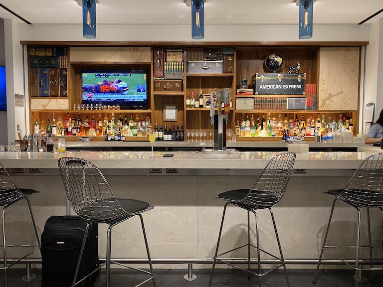 IAHセンチュリオンラウンジ バー