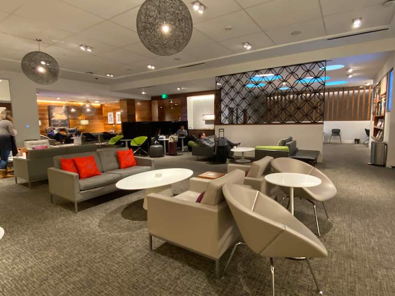 IAHセンチュリオンラウンジ