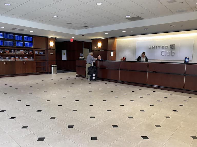 ヒューストン国際空港 ユナイテッドクラブ 入り口