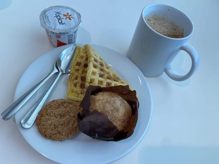 アビアンカラウンジ