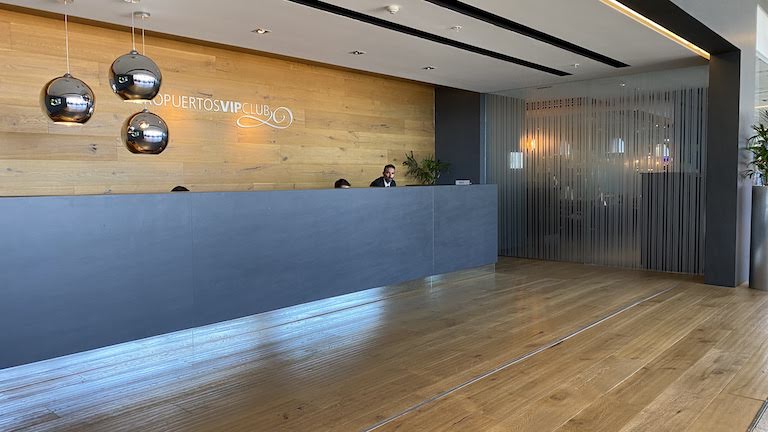 AEROPUERTOS VIP CLUB 入り口