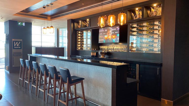 AEROPUERTOS VIP CLUB バー