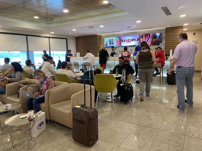 コパクラブラウンジ