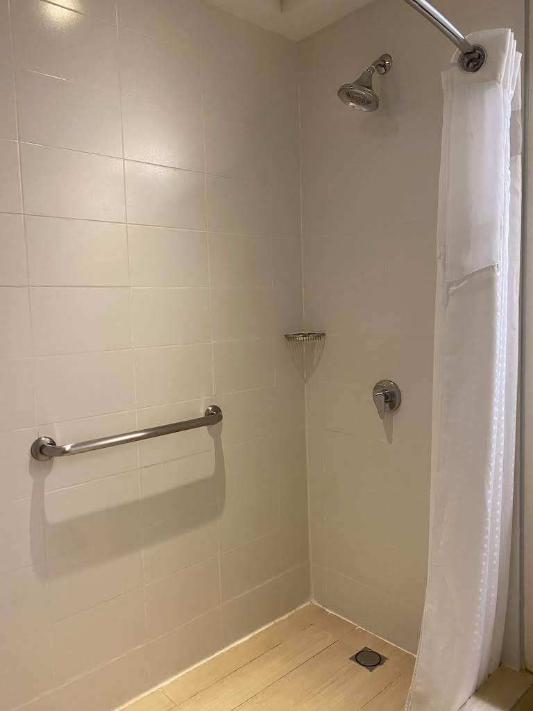 ホリディインパナマ シャワー