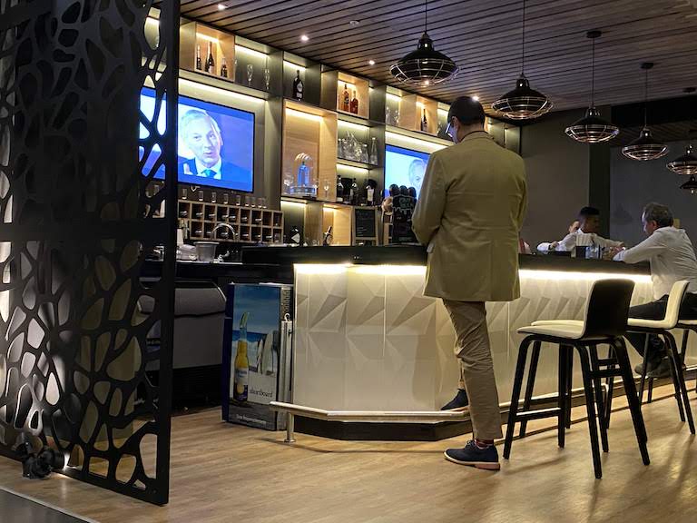 ホリディインパナマ バー