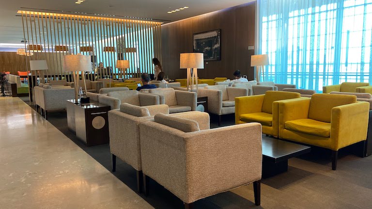 EZEセンチュリオンラウンジ