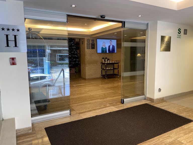 FourPoints Limaエントランス