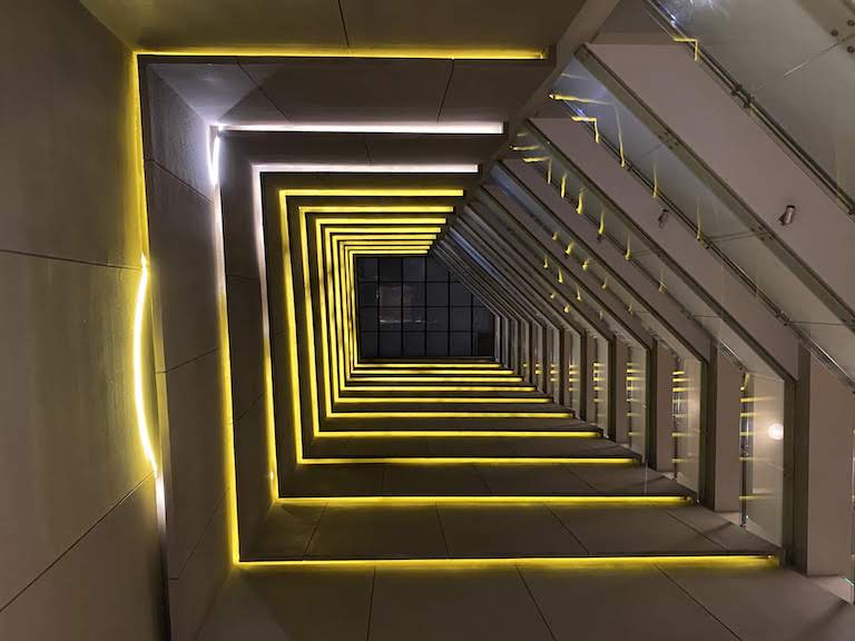 FourPoints Lima吹き抜け