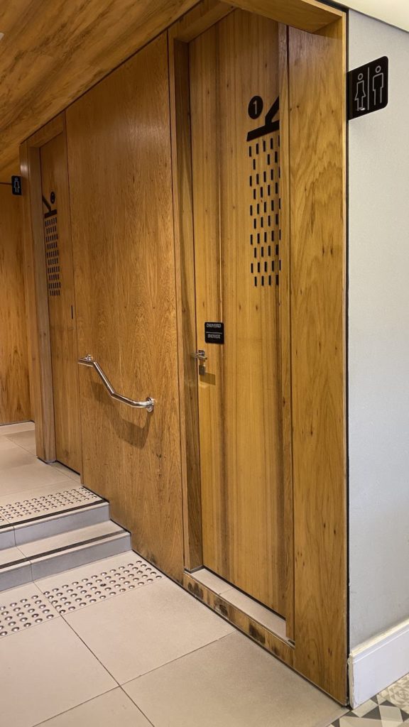 GOLラウンジシャワー