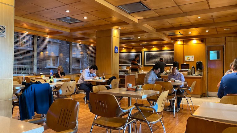 HIEX ブエノスアイレス レストラン