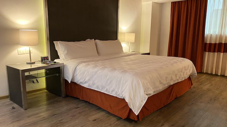 Holiday Inn Mexico Buenavista 部屋