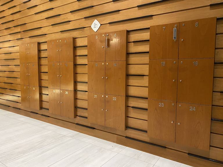 HANAQ VIP LOUNGEロッカー