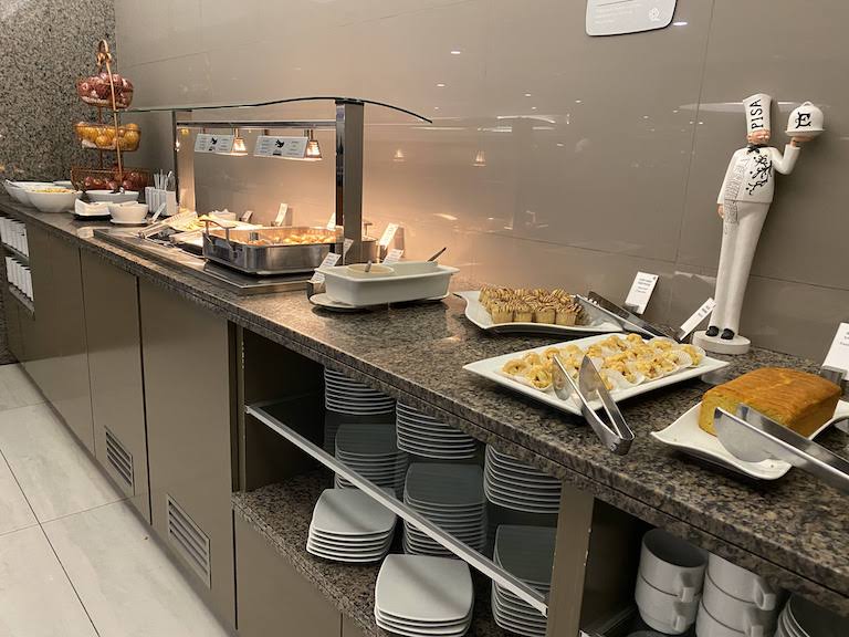 HANAQ VIP LOUNGE ビュッフェ