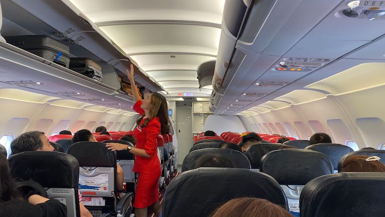 エアアジア機内