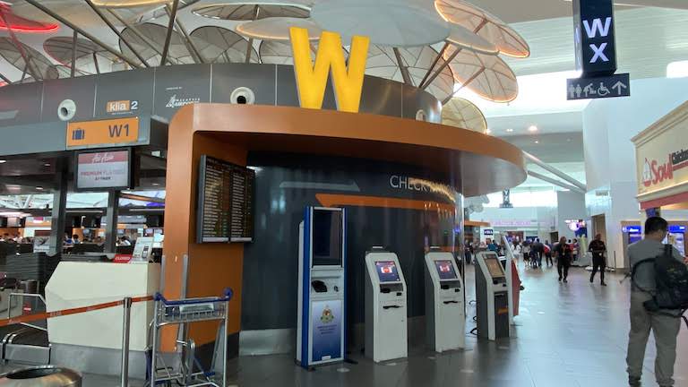 KLIA2 チェックインキオスク
