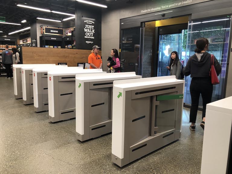 amazon go ゲート