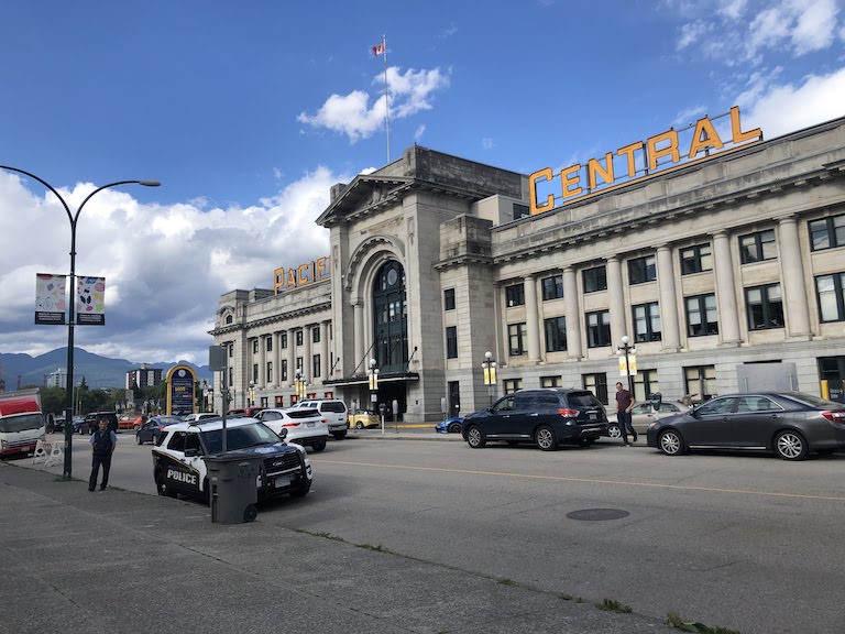 バンクーバー パシフィックセントラル駅