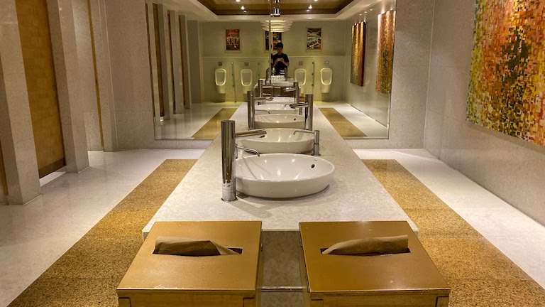 Double Tree KL トイレ