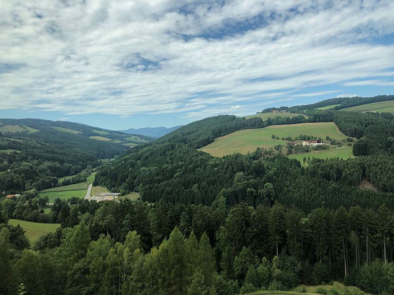 ウィーン - グラーツ間の風景