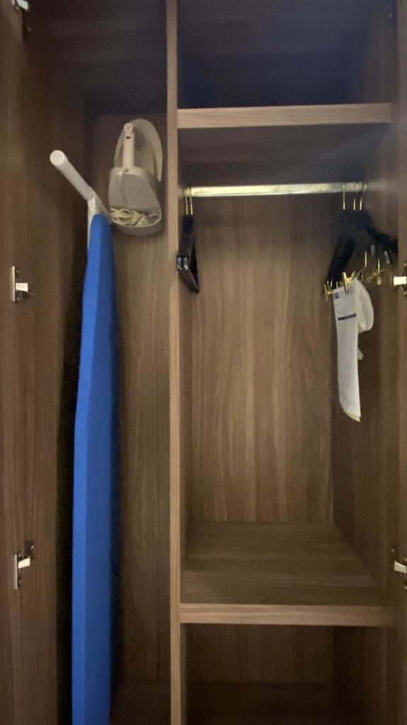 Holiday Inn Express Guadalajara Aeropuerto クローゼット