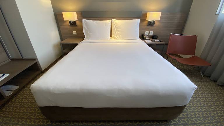 HIEX Sathon ベッド