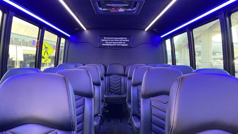 ヒルトンSFO 送迎バス