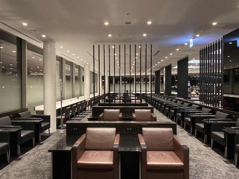 ANA 羽田空港 ラウンジ