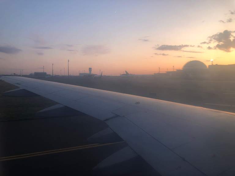 ヌルスルタン・ナザルバエフ国際空港(TSE)