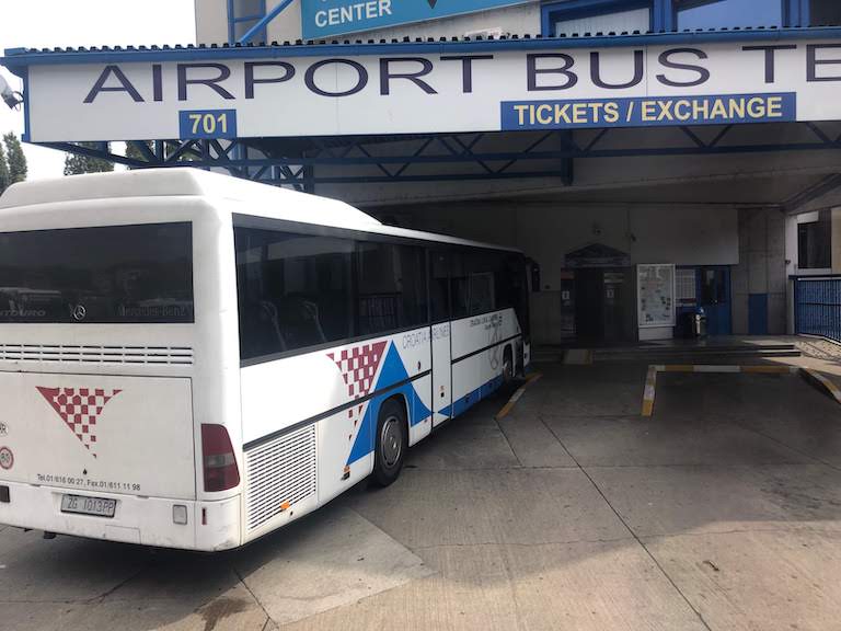 ザグレブ 空港バス