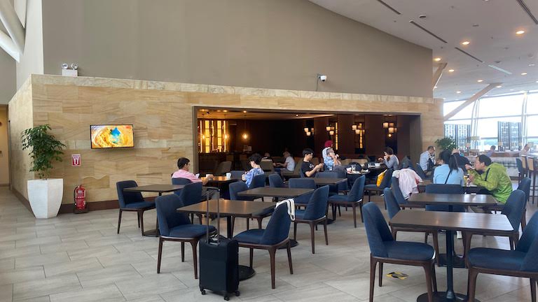 ゴールデンラウンジリージョナル