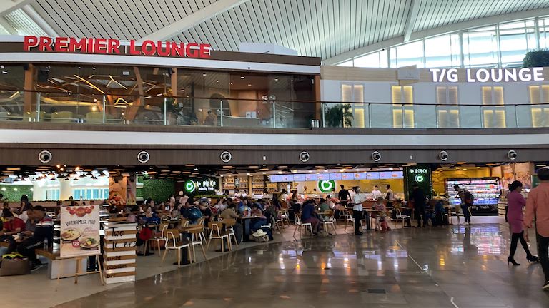 DPSプレミアムラウンジ