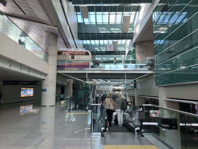 エセンボーア国際空港