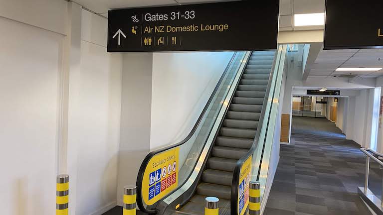 オークランド国際空港 ニュージーランド航空国内線ラウンジ