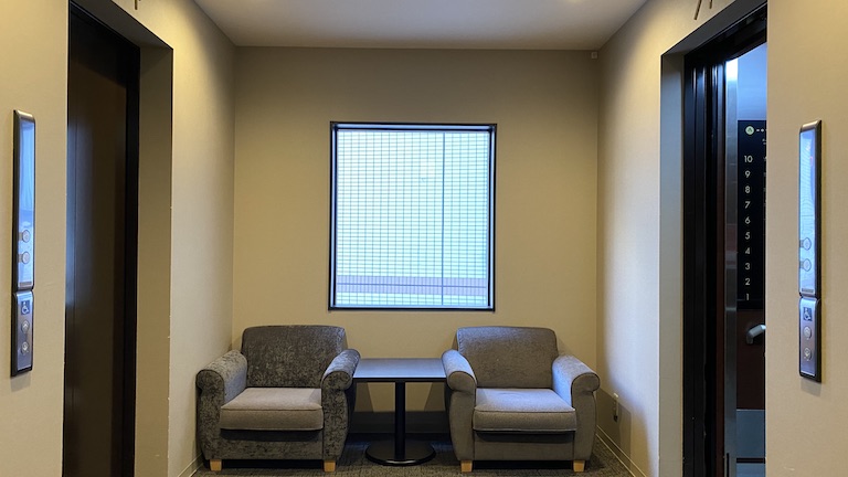 ホテルアザット那覇 エレベーター