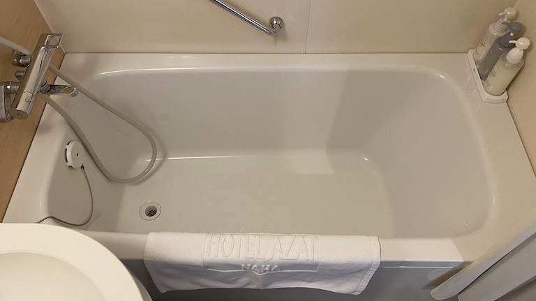 ホテルアザット那覇 バスタブ