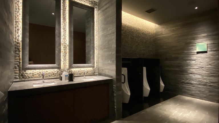 ハイアットリージェンシー瀬良垣アイランド 共用トイレ