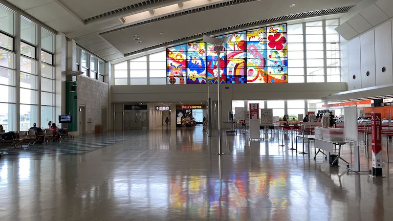 那覇空港チェックインフロア