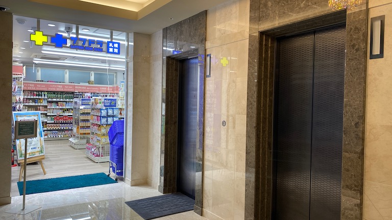 ホテルランタナ エレベーター