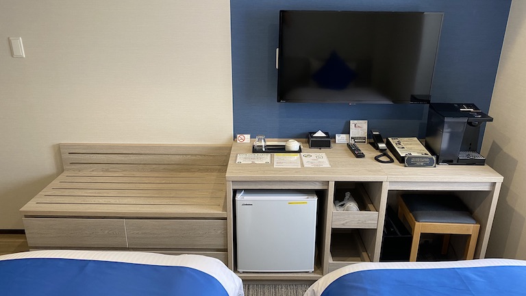 ホテルランタナ デスク