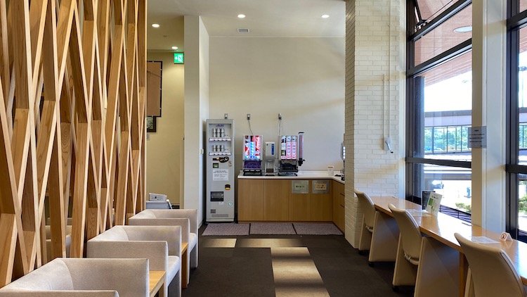 秋田空港ラウンジ