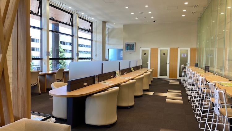 秋田空港ラウンジ