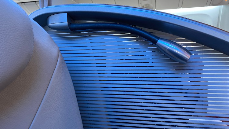 JAL国内線ファーストクラス シート